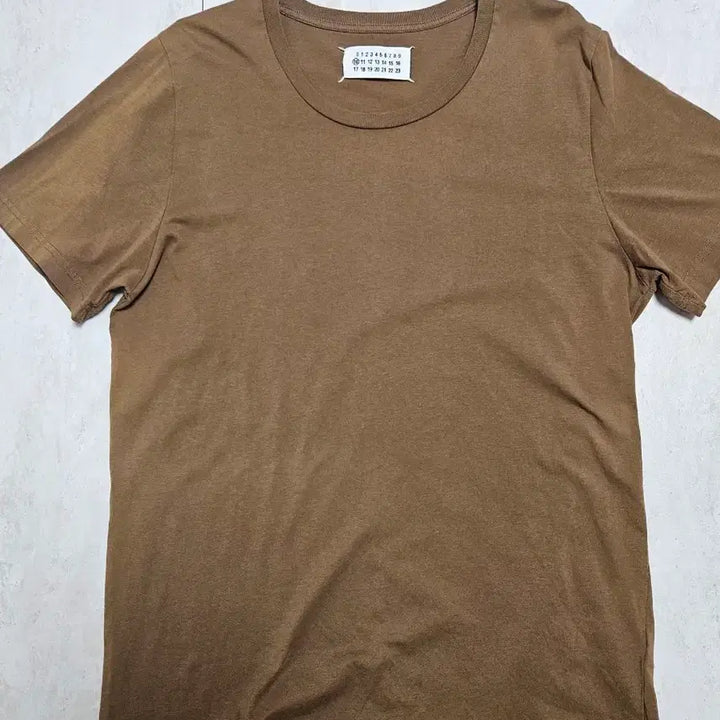 [BUNJANG] Maison Margiela Brown Short Sleeve T-Shirt / [L]마르지엘라 브라운 반팔 티셔츠
