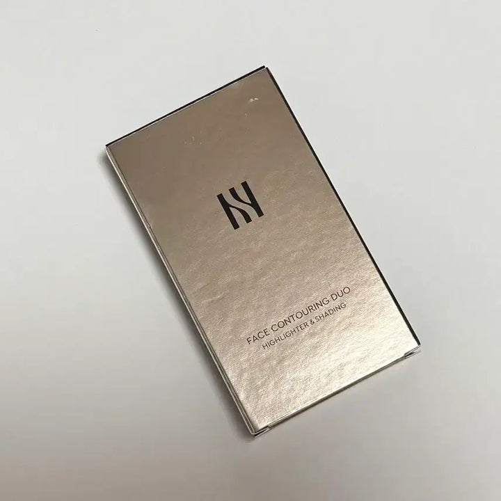 [BUNJANG] Hera Face Contouring Duo Highlighter Shading Bronzer (Sealed) / 미개봉) 헤라 페이스 컨투어링 듀오 하이라이터 쉐딩 브론저 새상품 백화점