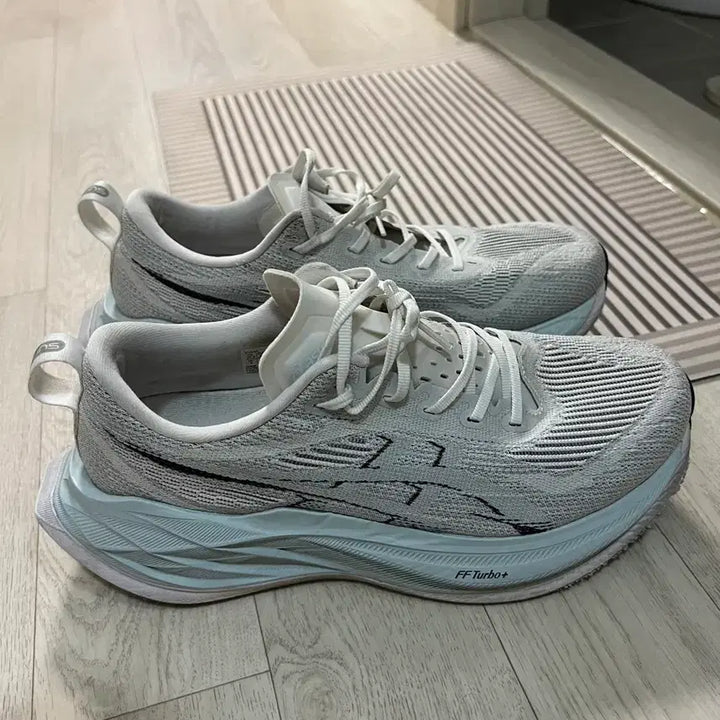 [BUNJANG] Asics Superblast 2 White Cool Grey / (270) 아식스 슈퍼블라스트2 화이트 쿨 그레이