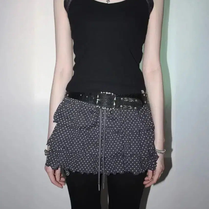 [BUNJANG] Eessay CHU Sleeveless Top (Black) / 에세이 eessay CHU sleeveless top (블랙)