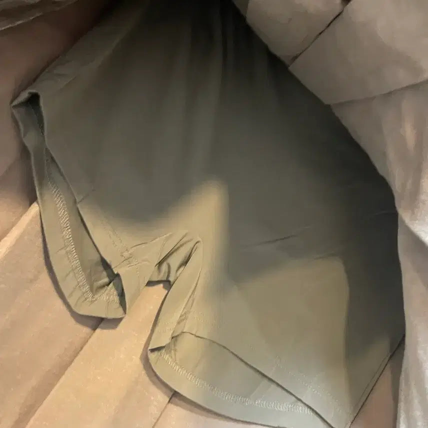 [BUNJANG] Fairliea Pleated Skirt Beige S / 페어라이어 플리츠 스커트 베이지 S
