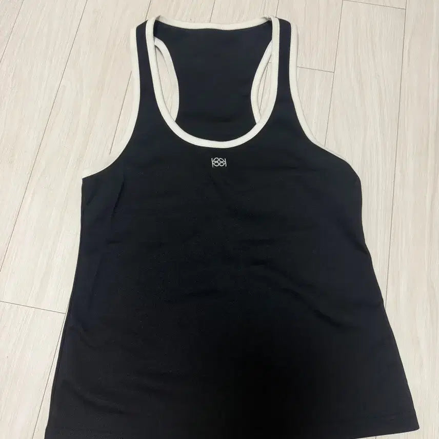 [SOLD OUT] kijun 기준 슬리브리스