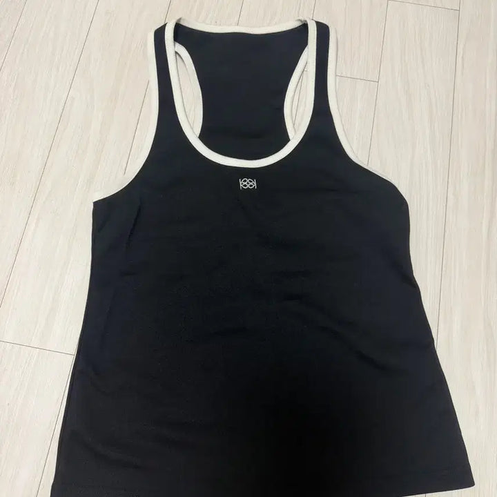 [SOLD OUT] kijun 기준 슬리브리스