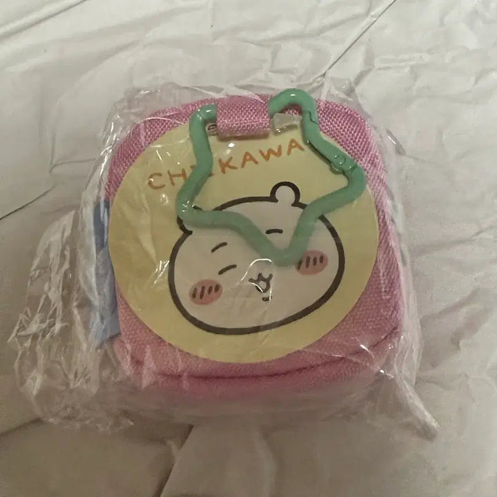 [BUNJANG] Chiikawa Square Mini Pouch / 치이카와 스퀘어 미니 파우치