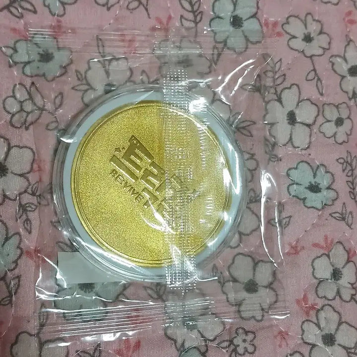 [BUNJANG] Unsealed Trickle Revive 1st Anniversary Commemorative Coin / 미개봉 트릭컬 리바이브 1주년 기념주화(코인) 네고 불가능 상품