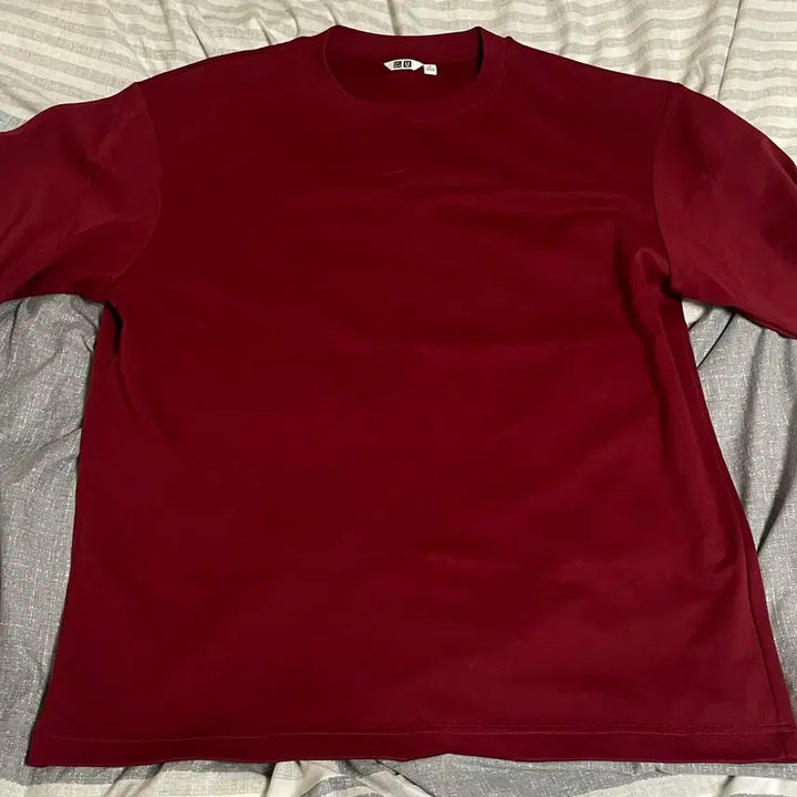 [BUNJANG] Uniqlo Airism Short Sleeve T-Shirt Burgundy / 유니클로 반팔 에어리즘 티셔츠 버건디