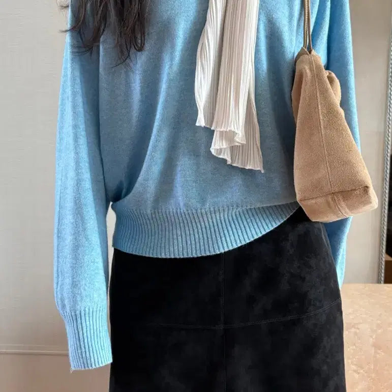 [BUNJANG] V-Neck Cashmere Knit Sweater / 브이넥 캐시미어 니트 스웨터