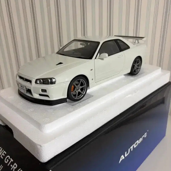 [BUNJANG] AutoArt 1:18 Nissan Skyline GT-R R34 Diecast Model / 1:18 오토아트 닛산 GTR R34 다이캐스트 판매