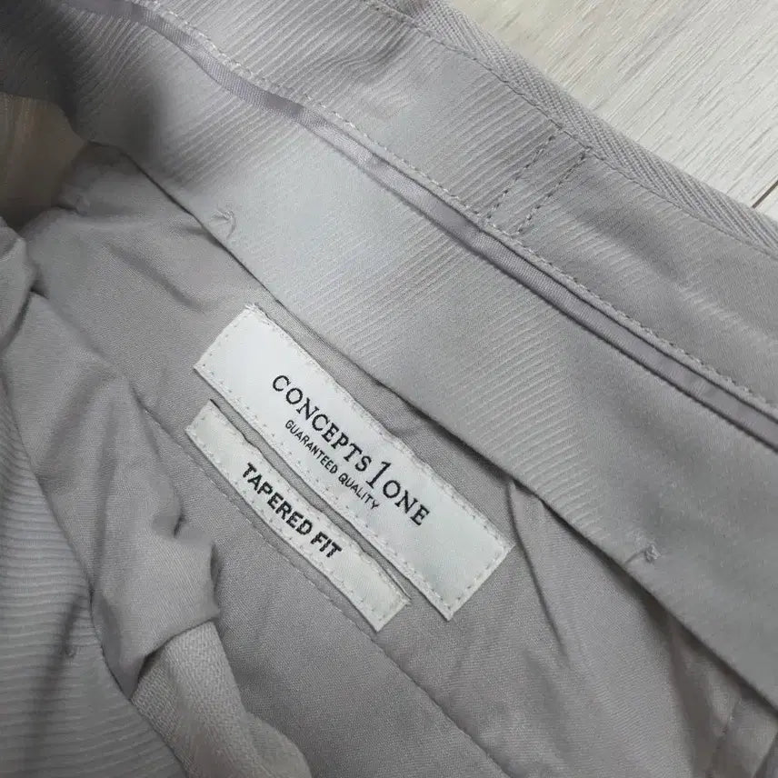 [BUNJANG] Concept One Tapered Fit Slacks Size 34 / 컨셉원 슬랙스 테이퍼드핏 34사이즈