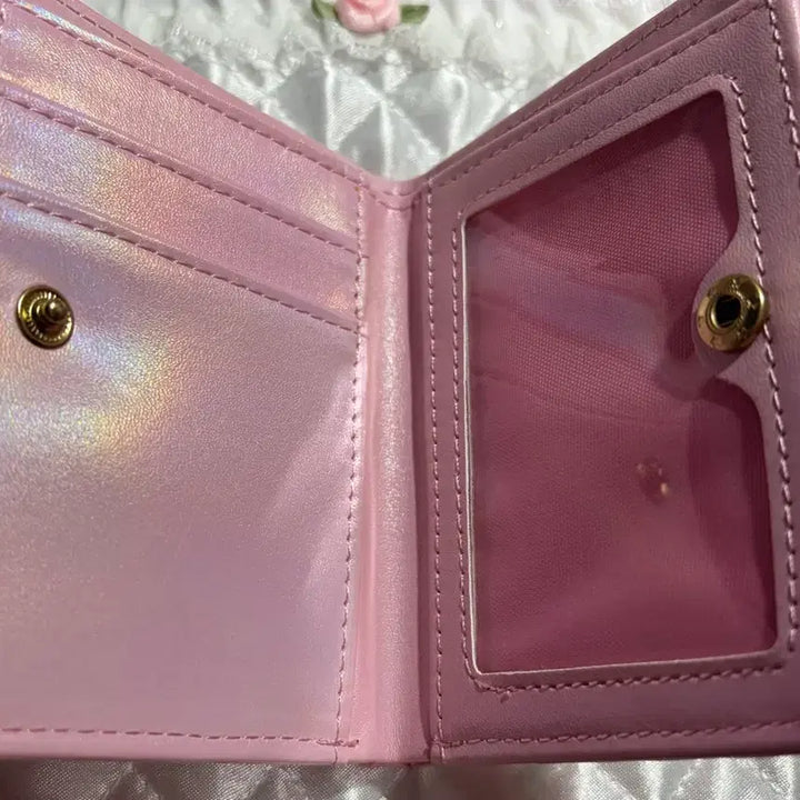 [BUNJANG] Sanrio Hello Kitty Quilting Wallet Card Holder / 산리오 헬로키티 문방구 퀼팅 지갑 카드지갑 포카 포토카드 아이돌