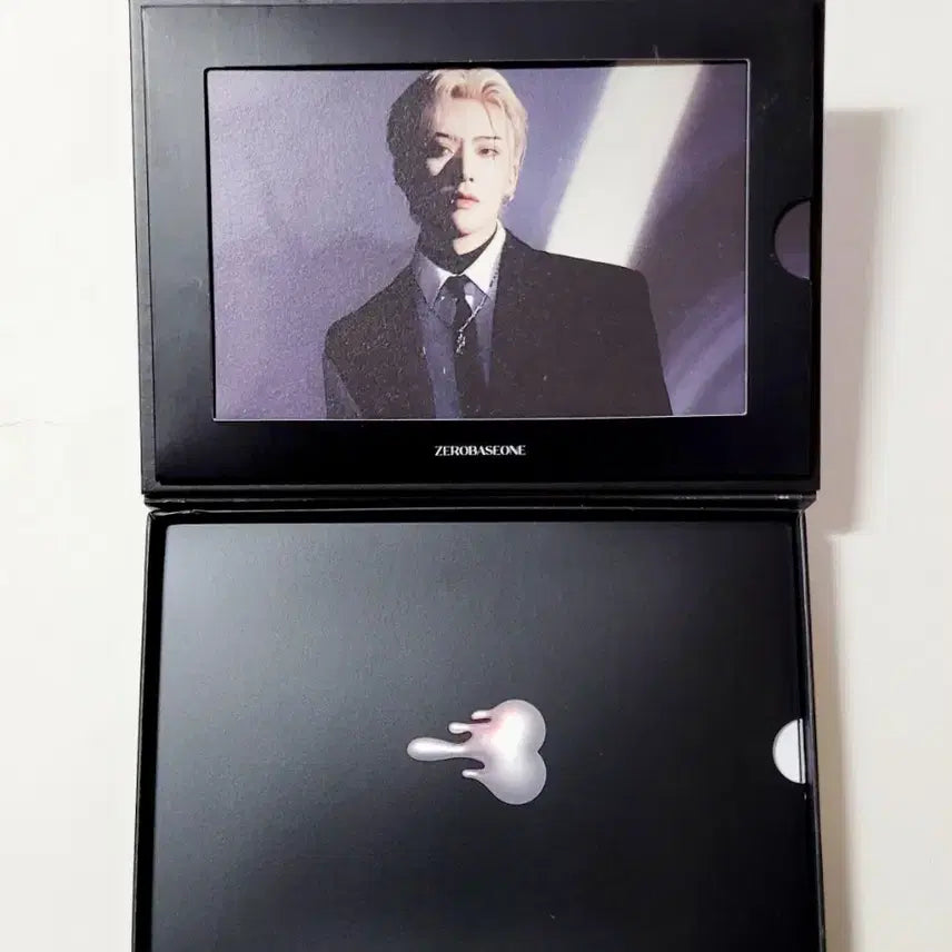 [SOLD OUT] [친필싸인반]희귀수집반/제로베이스원 2nd미니앨범/블랙버전