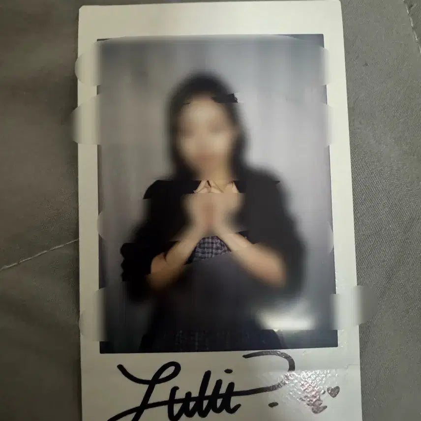 [BUNJANG] Kiss Of Life Julie Polaroid / 키스오브라이프 쥴리 폴라로이드 kissoflife julie sign pola