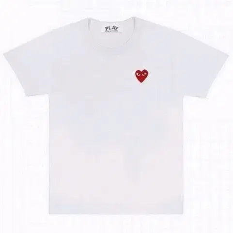 [BUNJANG] Comme des Garçons PLAY White T-Shirt with Red Heart Appliqué / 꼼데가르송 플레이 반팔티 화이트 레드와펜