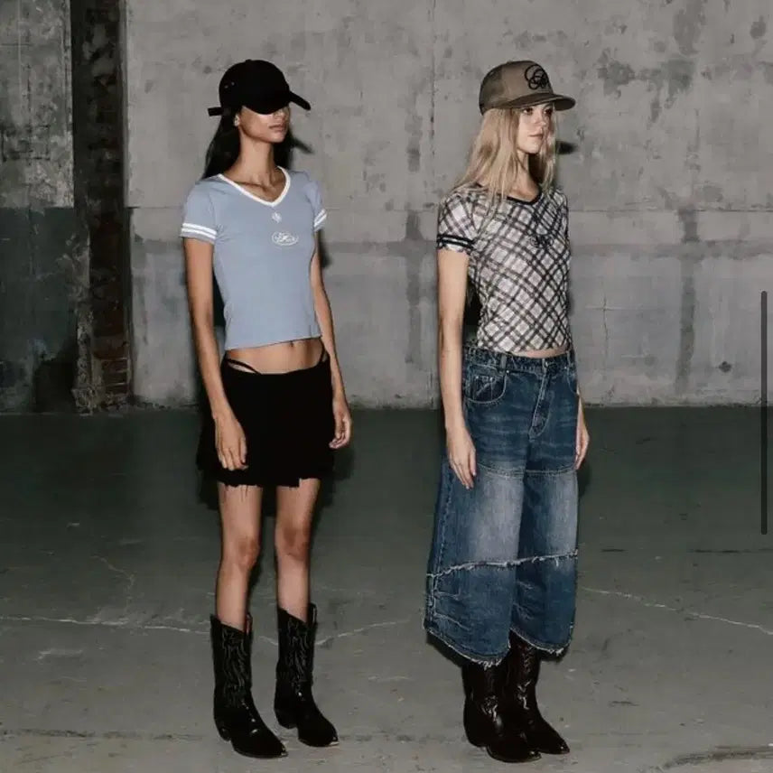 [BUNJANG] Badblood Check V-Neck Jersey Short Sleeve T-Shirt / 새상품) 배드블러드 체크 브이넥 져지 반팔 티셔츠
