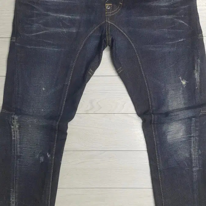[BUNJANG] DSQUARED2 Embroidered Biker Denim Jeans 31" Italian Edition / [정품] 디스퀘어드2(사방스판) 자수진데님 31인치(No.380)S급!