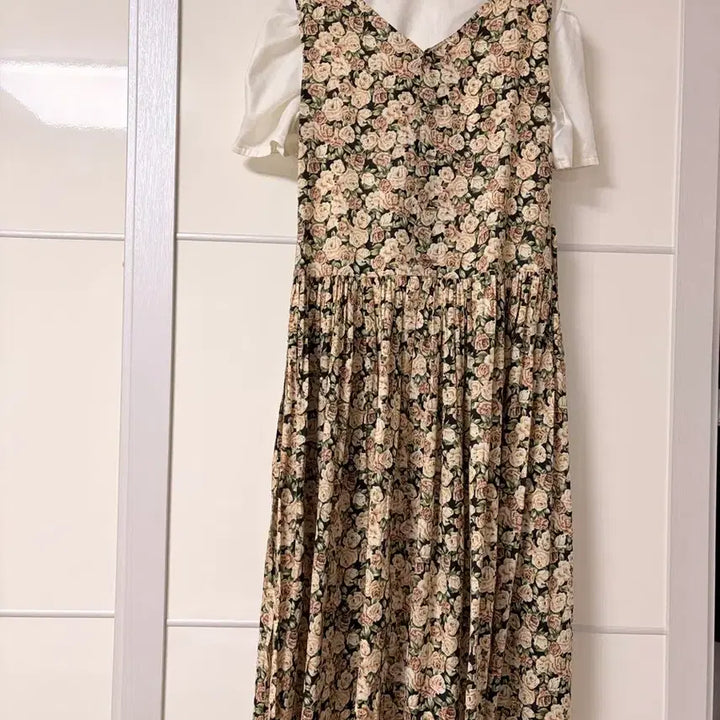 [BUNJANG] Vintage Rose Pattern Long Dress / 빈티지 장미원피스