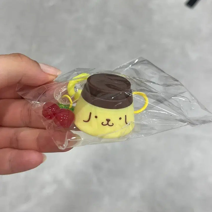[BUNJANG] Ate Atelier Authentic Lip Glowy Balm PomPomPurin Edition Clicker / 아떼 어센틱 립 글로이 밤 폼폼푸린 기획 클릭커