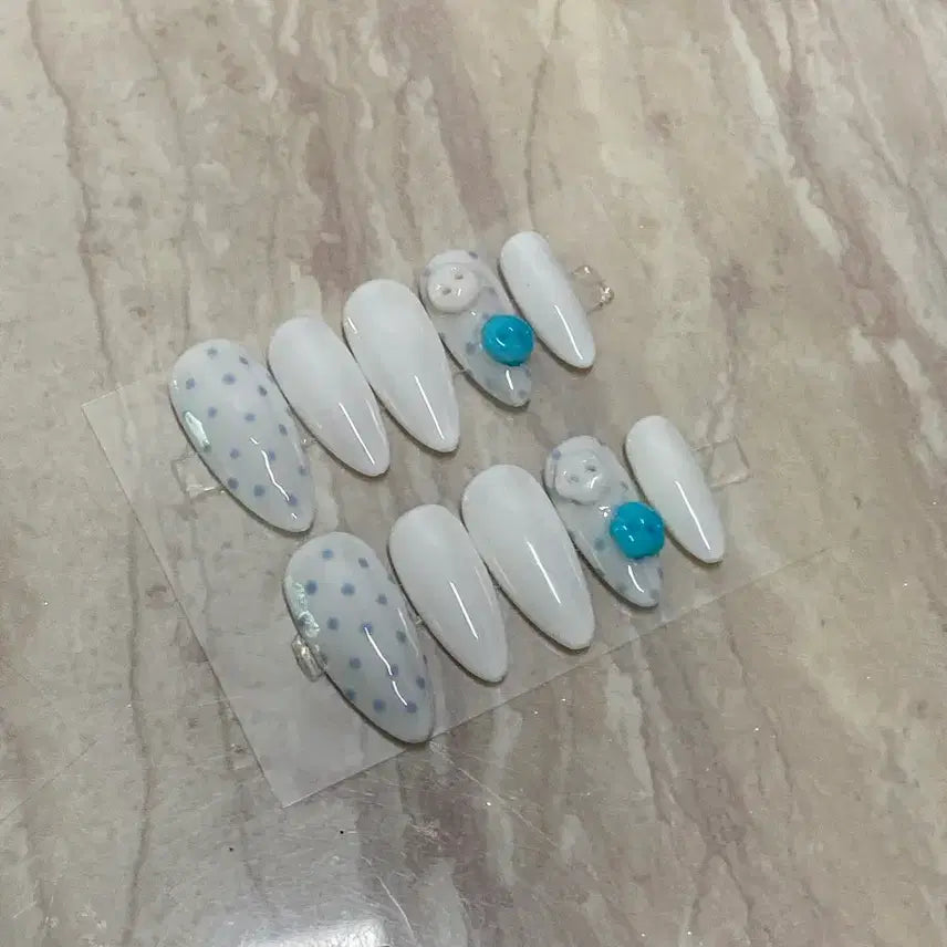 [BUNJANG] Handmade Nail Tips - Kitschy Gyaru Angelcore Dot Button Simple Custom Order / 수제 네일팁 팝니다! 키치 갸루 엔젤코어 도트 단추 심플 주문제작