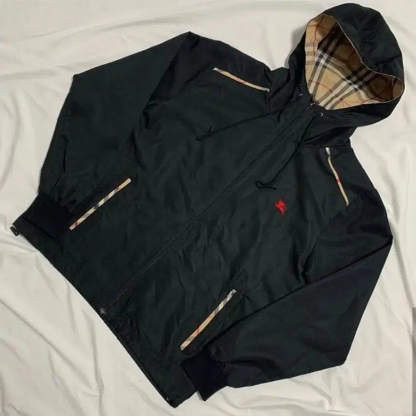 [BUNJANG] Burberry London Hooded Zip-Up Windbreaker / [정품] 버버리 런던 후드 집업 바람막이