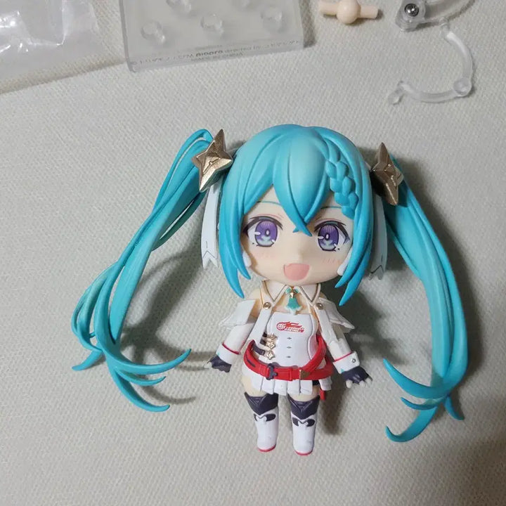 [BUNJANG] Good Smile Racing Miku 2023Ver Nendoroid Figure / 레이싱 미쿠 하츠네 2023Ver  미쿠GT프로젝트