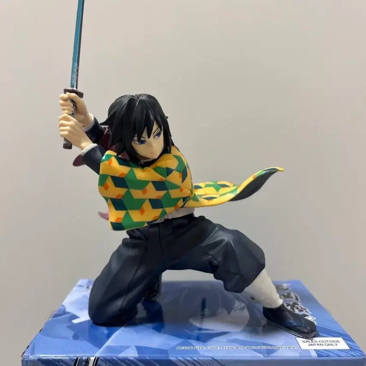 [BUNJANG] Demon Slayer Giyu Tomioka Vibration Figure / 귀멸의 칼날 토미오카 기유 바이브레이션