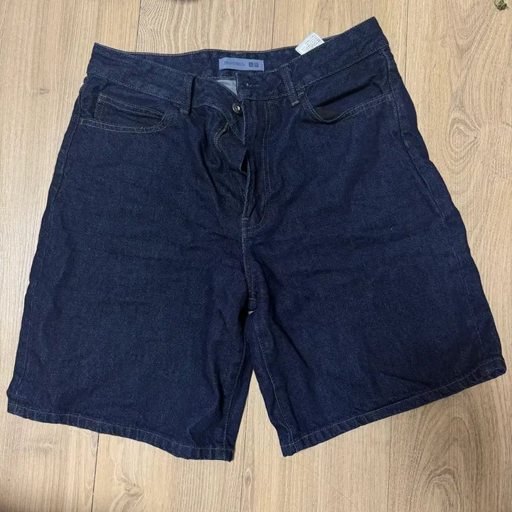 [BUNJANG] Uniqlo JW Anderson Denim Shorts / 유니클로 JW앤더슨 데님 쇼트 팬츠 버뮤다 숏팬츠 반바지 28