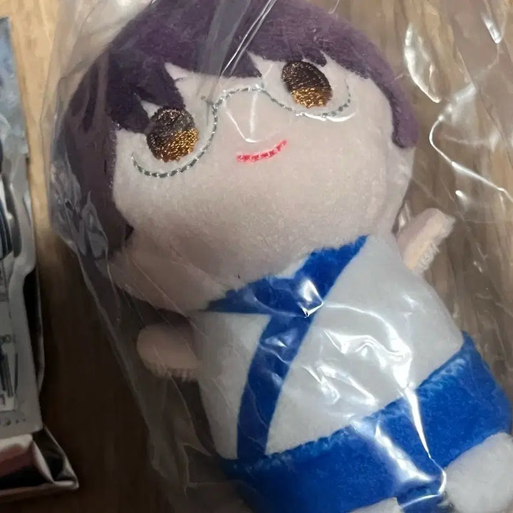 [BUNJANG] Gintama Shinpachi Jirokori Acrylic Block &amp; Mochi-Mascot Touch Bundle Set (Sealed) / 일괄, 미개봉) 은혼 신파치 지로리 아크릴블록, 모찌마스 터치