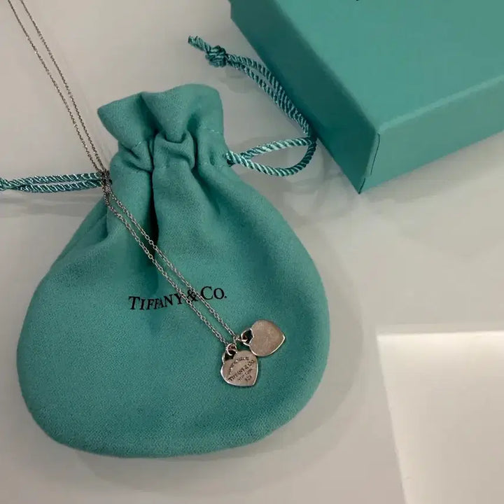 [BUNJANG] Tiffany &amp; Co. Return to Tiffany Double Heart Necklace Silver / 티파니앤코 리턴투티파니 더블 하트 목걸이 실버