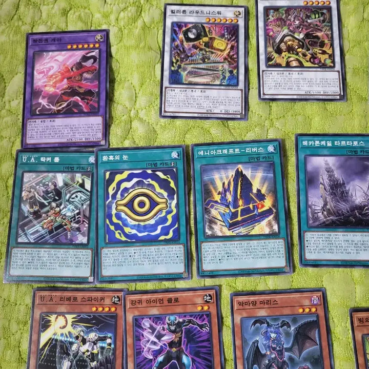 [BUNJANG] Yu-Gi-Oh! 28-Card Bundle Set / [무료배송] 유희왕 카드 28장 일괄 판매
