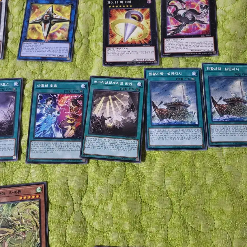 [BUNJANG] Yu-Gi-Oh! 28-Card Bundle Set / [무료배송] 유희왕 카드 28장 일괄 판매