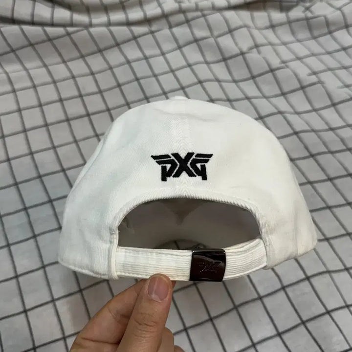 [BUNJANG] PXG Golf Cap White / PXG 골프캡 화이트 모자