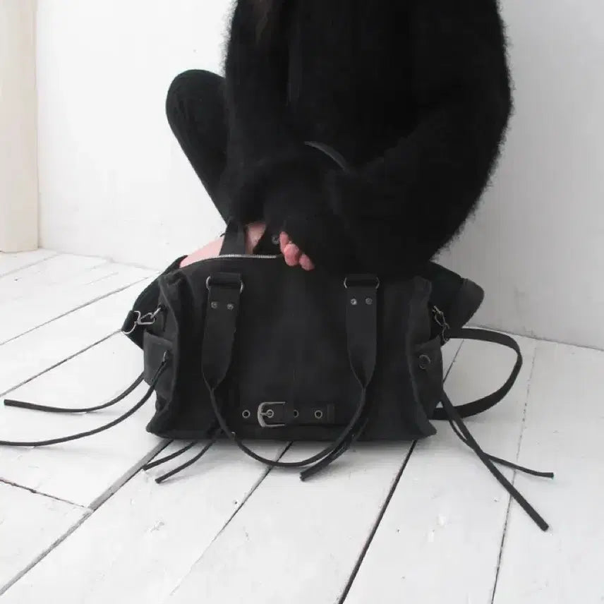 [BUNJANG] Timeline Seoul Funky Strap Tassel Shoulder Crossbody Bag / 타임라인서울 펑키 스트랩 테슬 숄더 크로스백