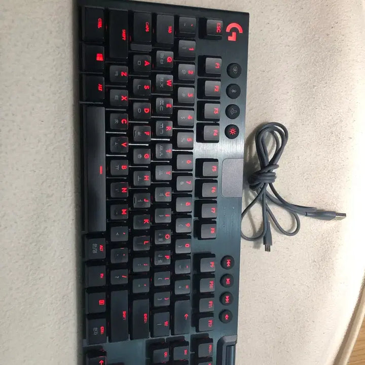 [BUNJANG] Logitech G913 TKL Wireless Mechanical Keyboard / 로지텍 G913 TKL 무선 기계식 키보드