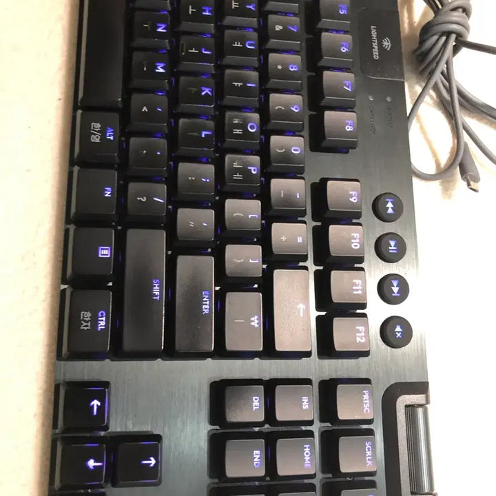 [BUNJANG] Logitech G913 TKL Wireless Mechanical Keyboard / 로지텍 G913 TKL 무선 기계식 키보드