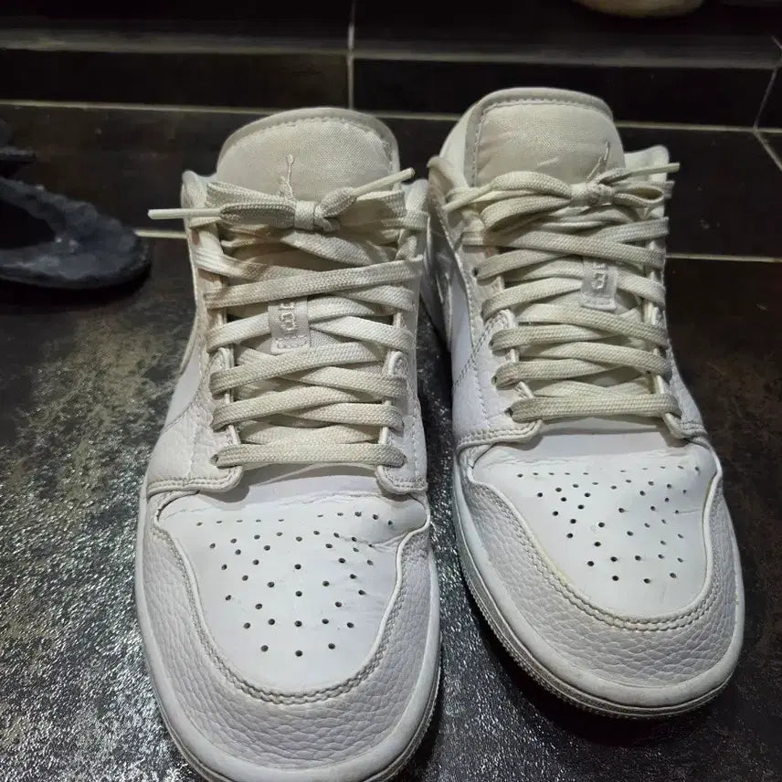 [BUNJANG] Nike Air Jordan 1 Low White Men&