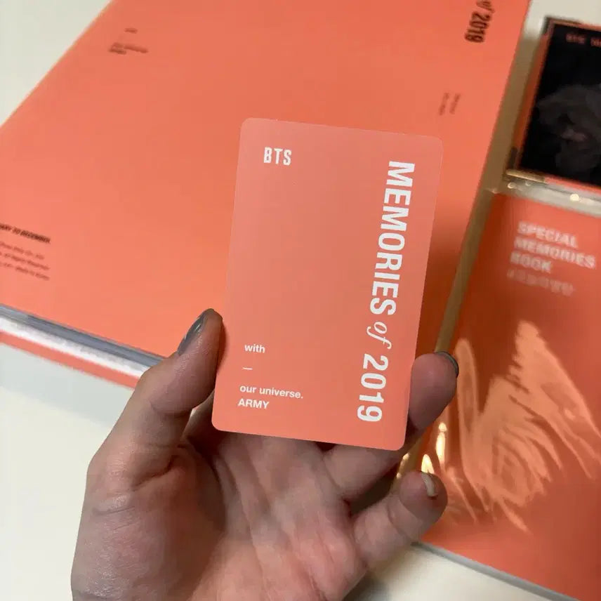 [BUNJANG] BTS Jin 2019 Memories Photobook DVD Photocard / 방탄 bts 2019 메모리즈 포토북 디비디 dvd 석진 진 jin 포카