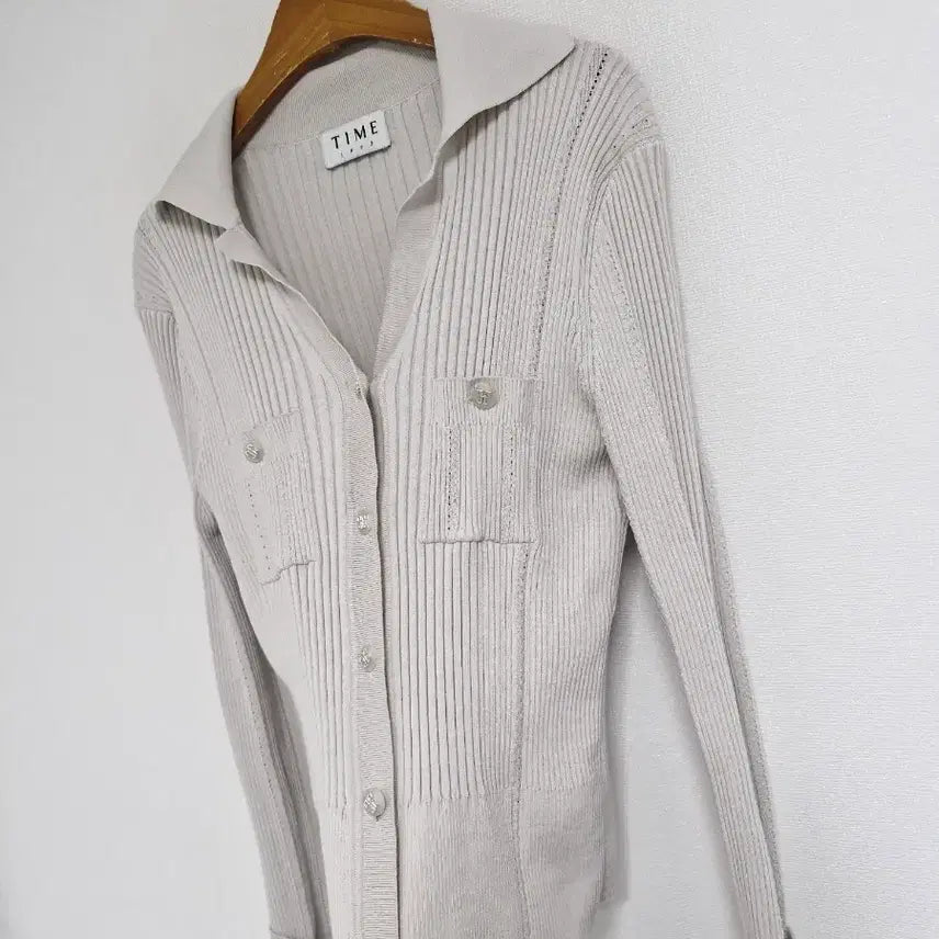 [BUNJANG] Time 2022 Ribbed Knit Cardigan / 22년 타임 가디건
