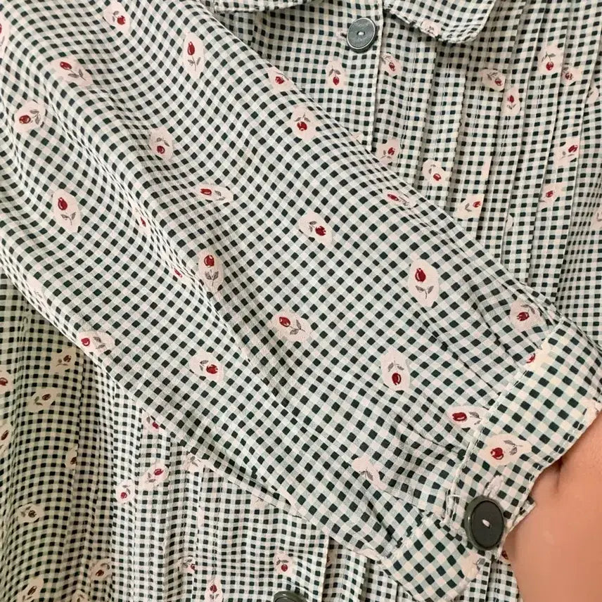 [BUNJANG] Tulip Check Blouse / 튤립체크 블라우스