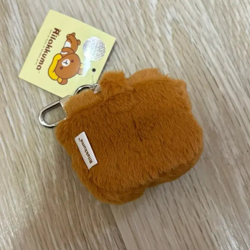 [BUNJANG] San-X Rilakkuma Earphone Case Keychain / 산엑스 리락쿠마 키링 이어폰 에어팟 케이스 새상품