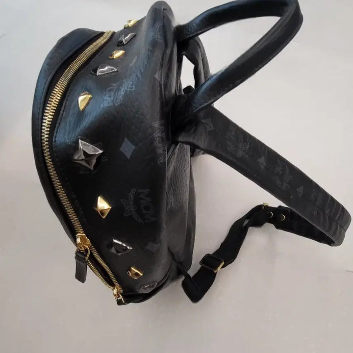 [BUNJANG] MCM Stark Backpack Black Studded / MCM 엠씨엠 스타크 백팩 블랙 스터드(정품)