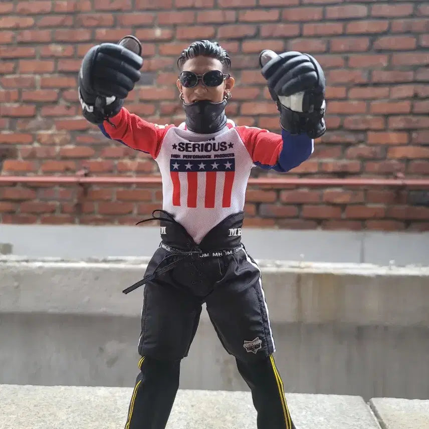 [BUNJANG] Kim Sung-jae 25th Anniversary Action Figure / 김성재 피규어