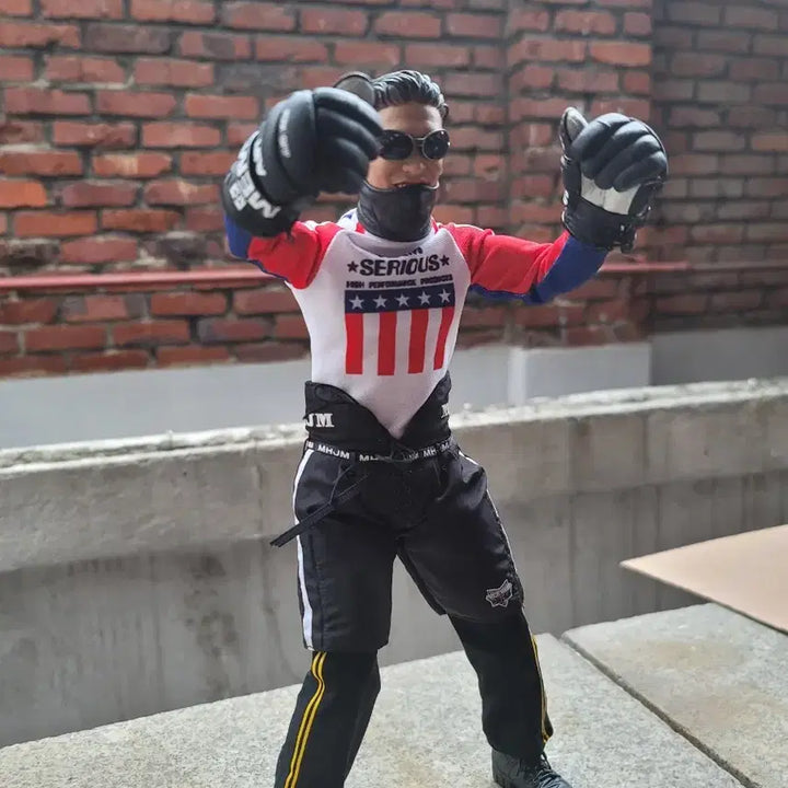 [BUNJANG] Kim Sung-jae 25th Anniversary Action Figure / 김성재 피규어
