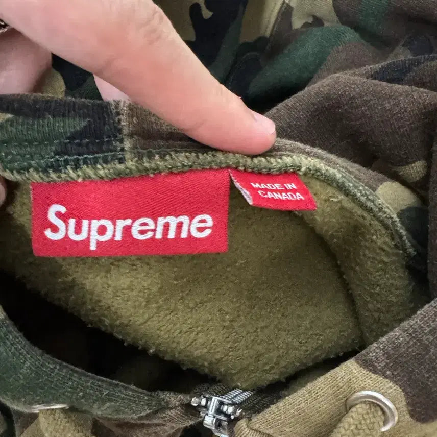 [BUNJANG] Supreme Small Box Logo Hooded Zip-Up Sweatshirt FW24 L / 슈프림 스몰박스로고 후드집업 24fw L사이즈