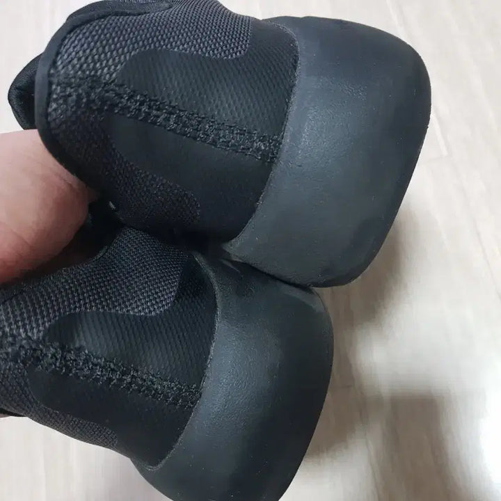 [BUNJANG] Skechers Go Run Max Cushioning Shoes (Size 250, Black) / 스케쳐스 고런 멕스쿠셔닝 (250size)