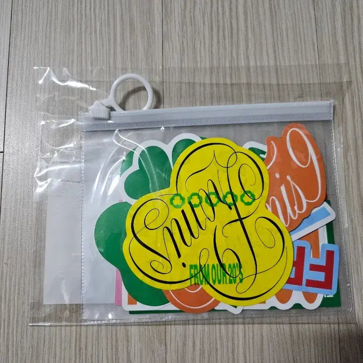 [BUNJANG] fromis_9 Jangchung Concert Sticker (Unsealed) / 프로미스나인 장충 콘서트 스티커 단순개봉