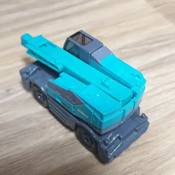 [BUNJANG] Tomica No. 73 Kobelco "R" "Crane Panzer X" / (토미카)NO73.코베르코라후테레 크레인팬저X