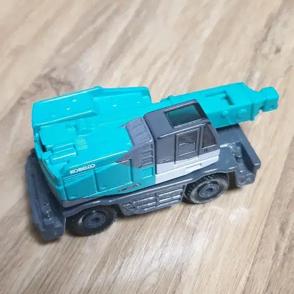 [BUNJANG] Tomica No. 73 Kobelco "R" "Crane Panzer X" / (토미카)NO73.코베르코라후테레 크레인팬저X