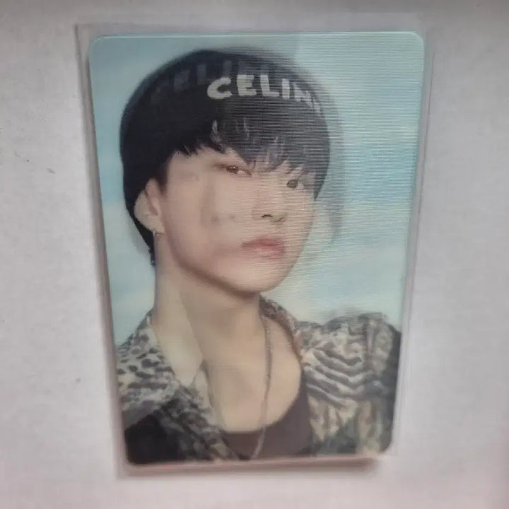 [BUNJANG] SEVENTEEN x Korean Red Cross Hoshi Kwon Soon-young Limited Edition Photocard / 세븐틴x대한적십자 호시 권순영 한정판 헌혈 포카