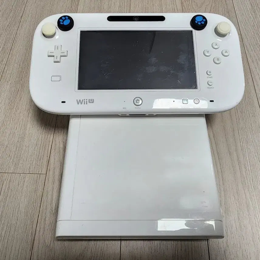 [BUNJANG] Nintendo Wii U (White) Console Bundle with 500GB External HDD and Korean Patched Games / wiiu 닌텐도 위유 한글화 화이트 wii u