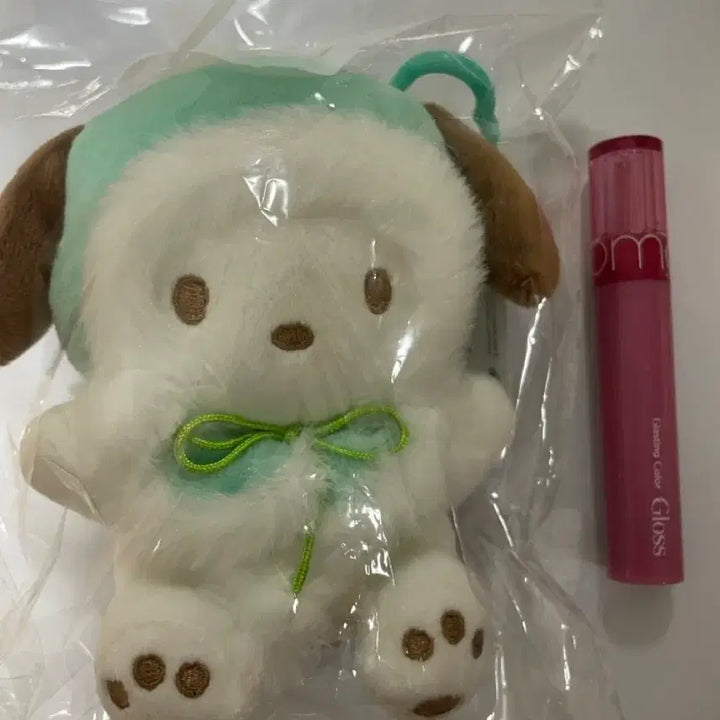 [BUNJANG] Sanrio Pochacco "Color Cape" Plush Keychain (12cm, Sealed) / 12cm 미개봉 정품 / 포차코 컬러 망토 인형 키링